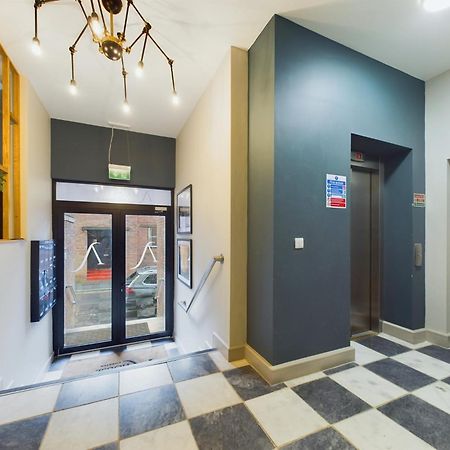 Luxury Apartment: City Centre, Stylish, Modern チェスター エクステリア 写真